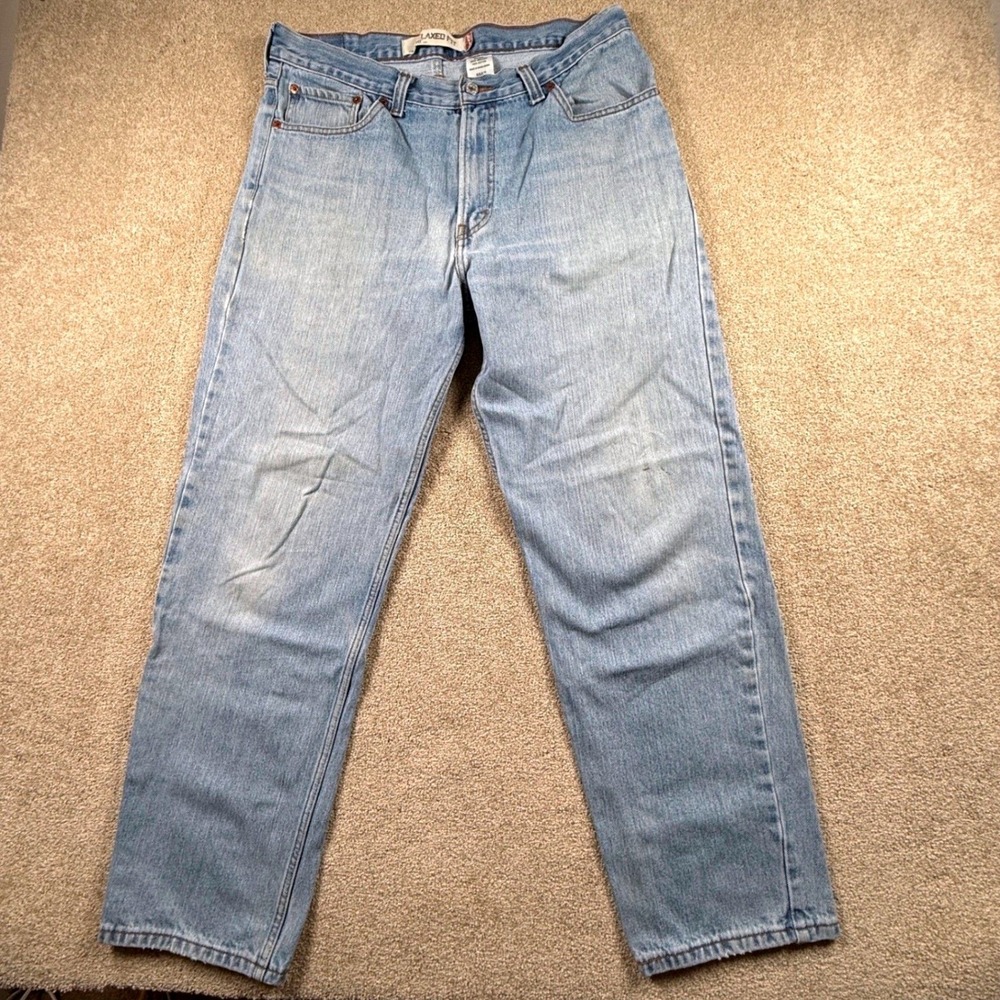 Levi's 550 Relaxed Fit Mens 34x31 (tag 36x32) Light Wash‎ Denim Jeans
